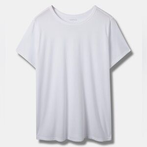 Torrid White Classic Fit T-Shirt Plus Size 00 | Everyday Crew Neck Tee